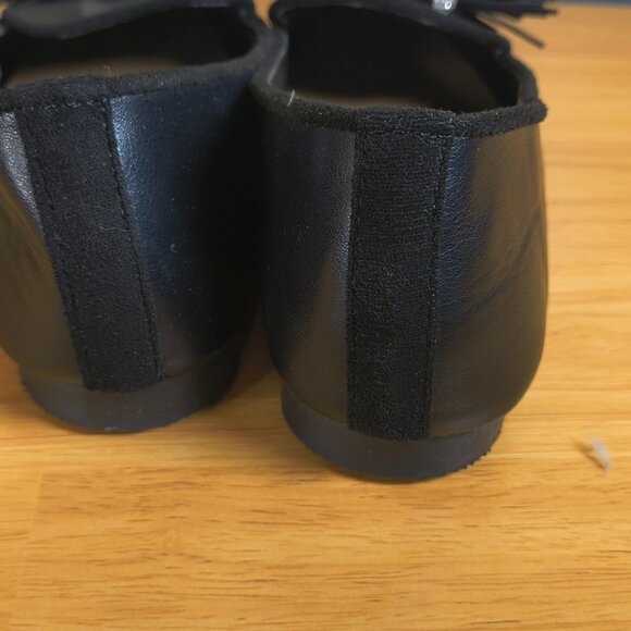 Rogue Women’s Black Loafers | Size 8.5 | Classic Slip-On Comfort - Picture 3 of 6